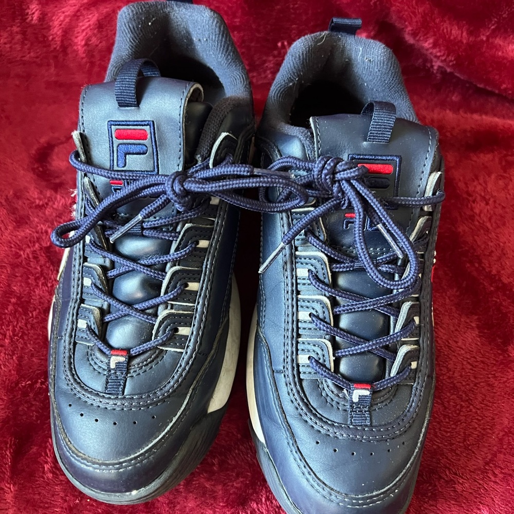 Fila Woman’s Size 7 like new!